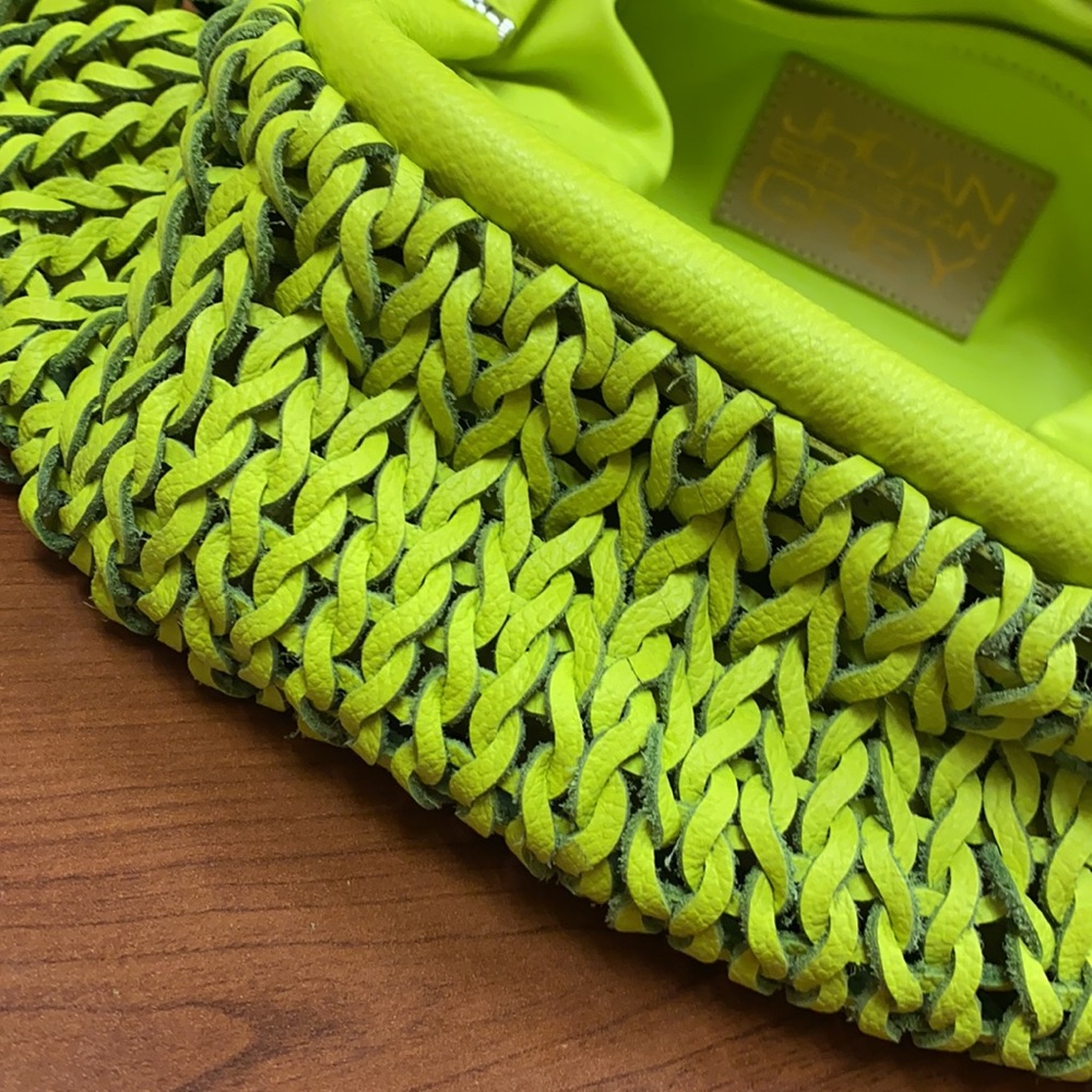 Jhoan Sebastian Grey leather woven clutch neon - Picture 7 of 15